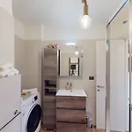 Luxury House Samy アパート *