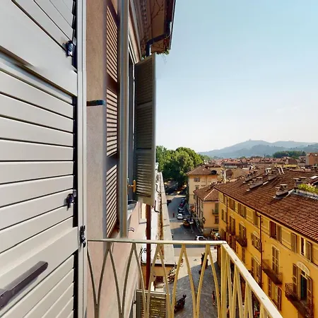 Luxury House Samy * Turin